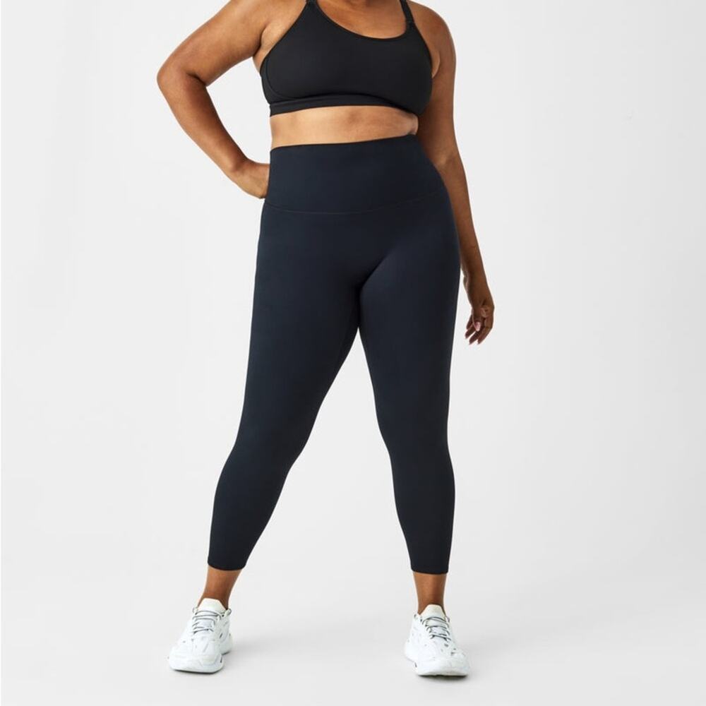 SPANX Soft and Smooth Active 7/8 Leggings Black